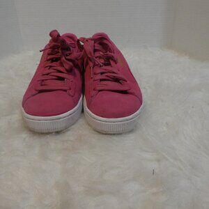 PUMA  suede    size 9,5  red